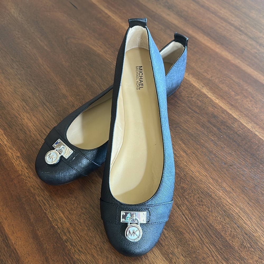 Host Pick NWOT Michael Kors Black Flats with Silver Ornament